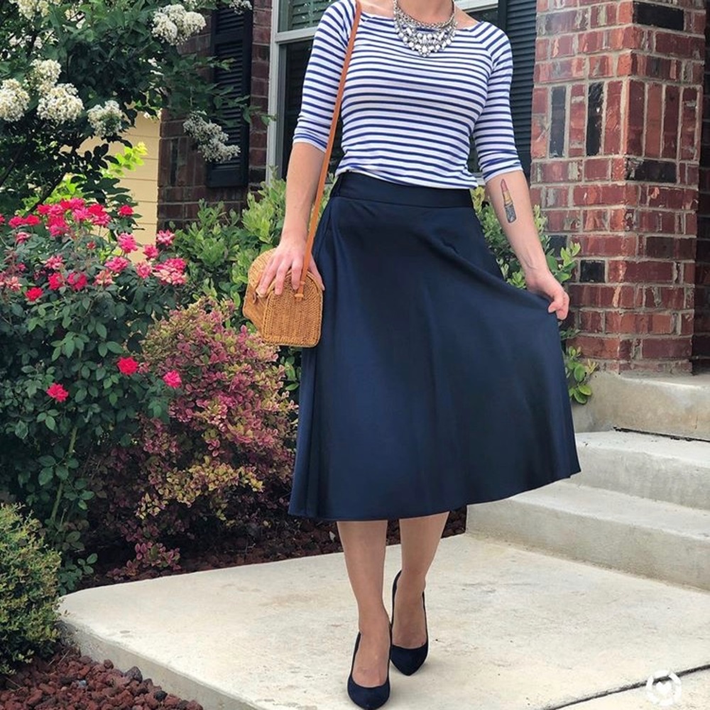 Old Navy Navy White Striped Bateau Neck Top Size S